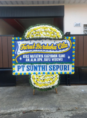 Papan Bunga Duka di Biak Timur