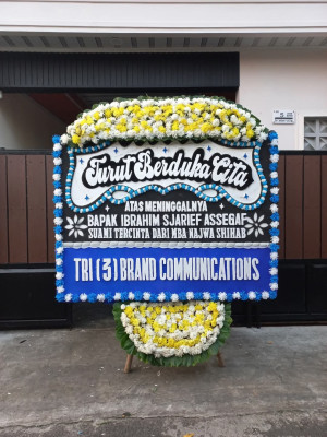 Papan Bunga Duka di Biak Timur